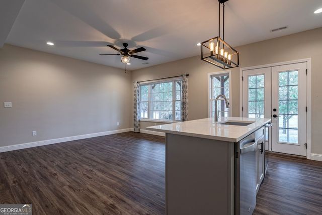 1010 Billy Mantle Lane, Greensboro, GA 30642