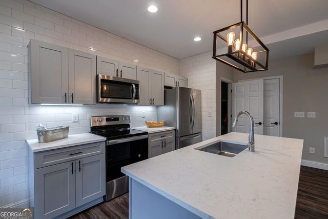 1010 Billy Mantle Lane, Greensboro, GA 30642