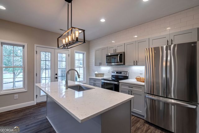 1010 Billy Mantle Lane, Greensboro, GA 30642