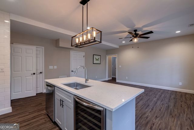 1010 Billy Mantle Lane, Greensboro, GA 30642