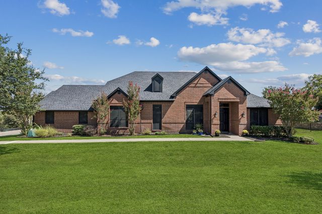 10500 Los Rios Drive, Fort Worth, TX 76179