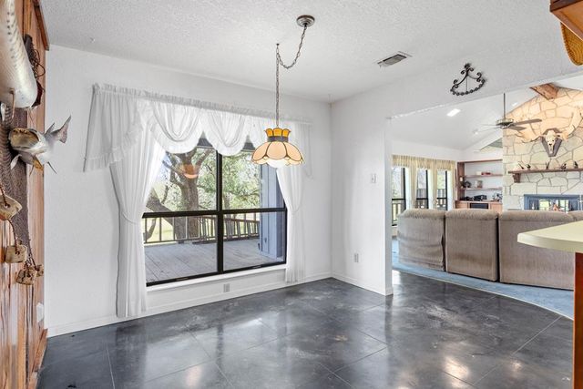 119 E Pecan Valley Rd, Center Point, TX 78010