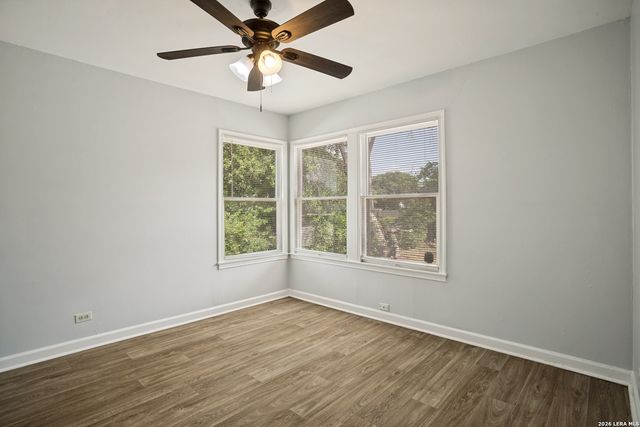 2514 WAVERLY AVE, San Antonio, TX 78228
