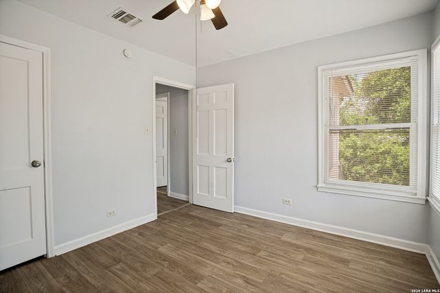 2514 WAVERLY AVE, San Antonio, TX 78228