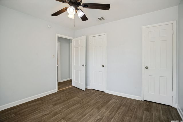2514 WAVERLY AVE, San Antonio, TX 78228