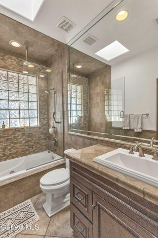 41 Sun Point Lane, El Paso, TX 79912