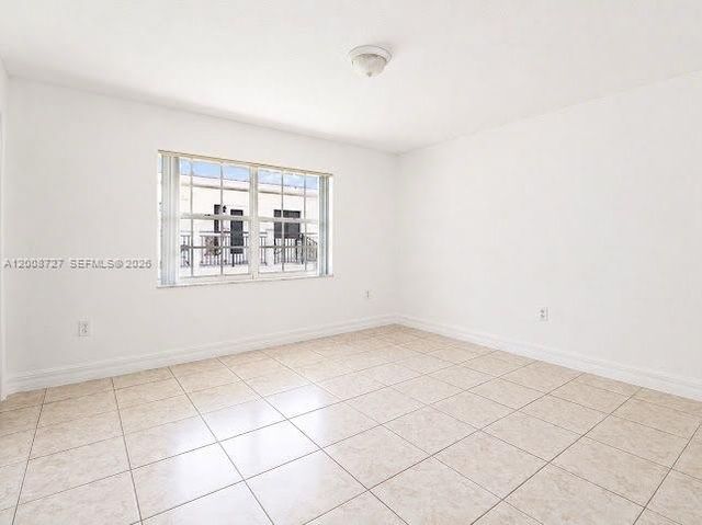 2831 SW 21st St 2831, Miami, FL 33145