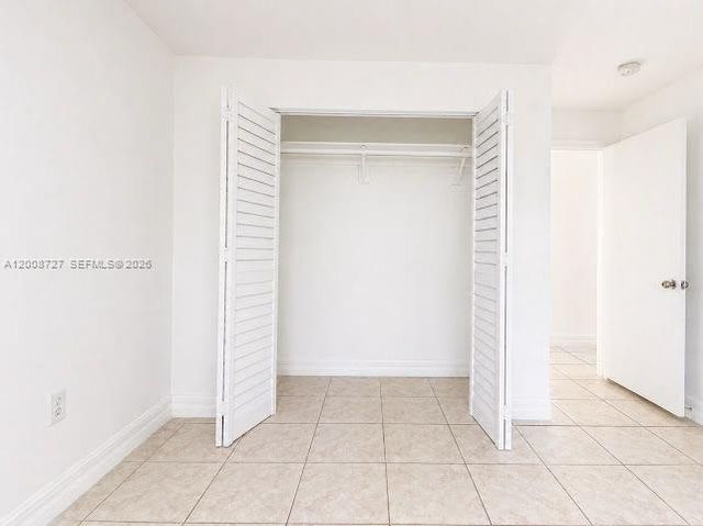 2831 SW 21st St 2831, Miami, FL 33145