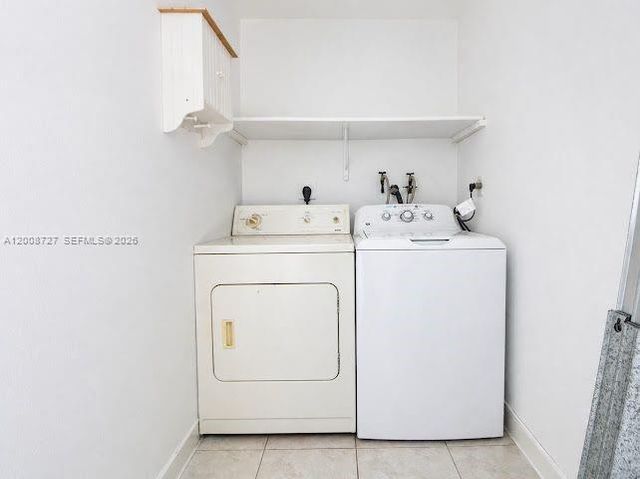 2831 SW 21st St 2831, Miami, FL 33145