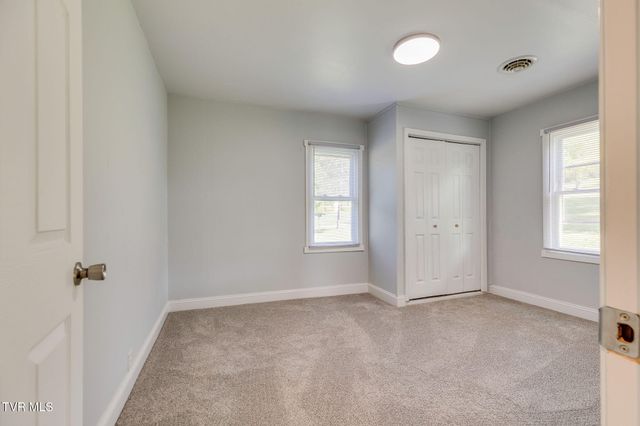 541 Free Hill Road, Gray, TN 37615