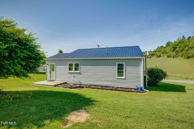 541 Free Hill Road, Gray, TN 37615