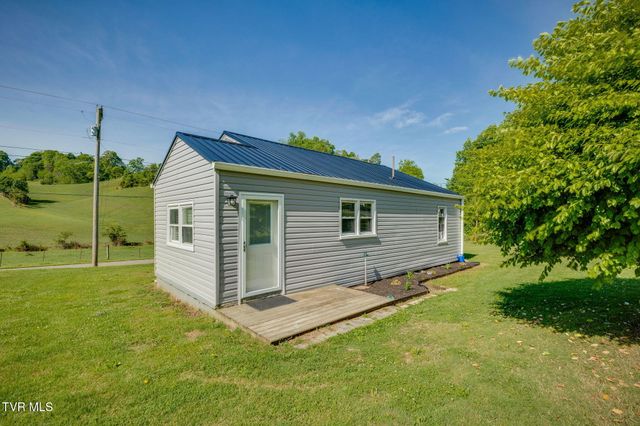 541 Free Hill Road, Gray, TN 37615