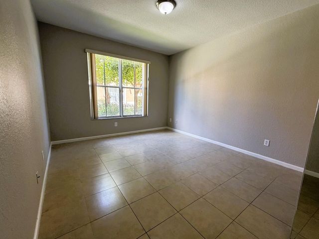 3561 Forest Hill Boulevard, Palm Springs, FL 33406