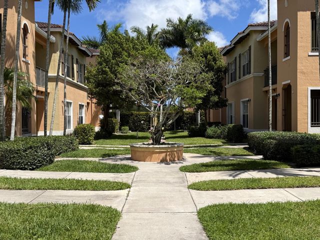 3561 Forest Hill Boulevard, Palm Springs, FL 33406