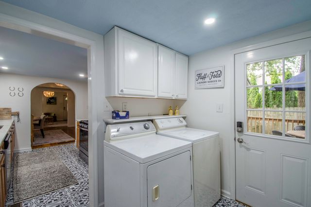 385 Sherman Avenue, Lexington, KY 40502