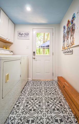 385 Sherman Avenue, Lexington, KY 40502