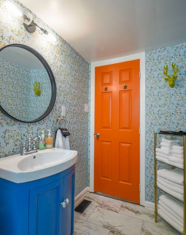 385 Sherman Avenue, Lexington, KY 40502