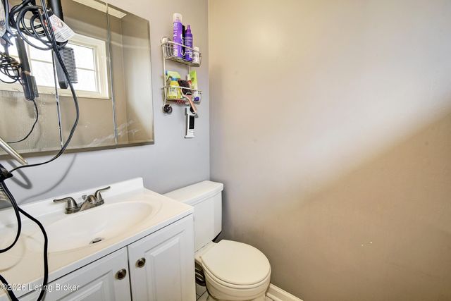 3114 Sudbury Ln, Louisville, KY 40220