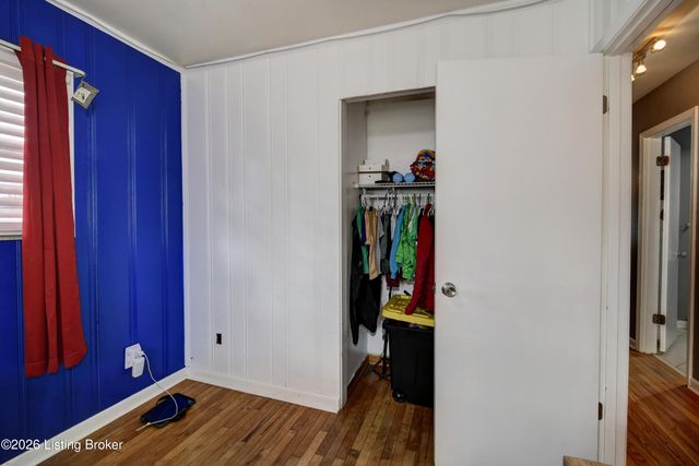 3114 Sudbury Ln, Louisville, KY 40220