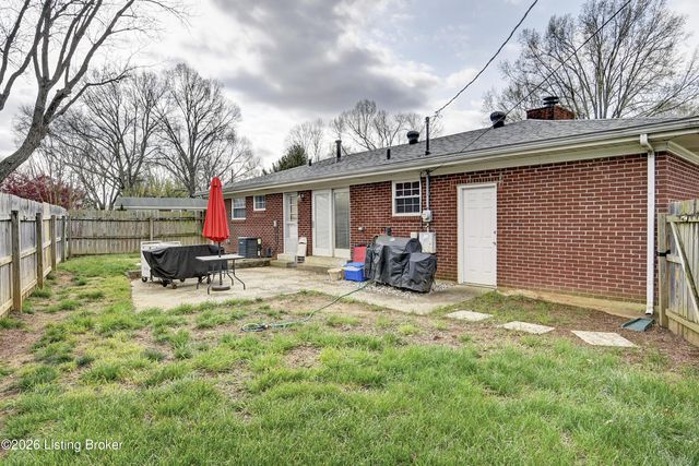 3114 Sudbury Ln, Louisville, KY 40220