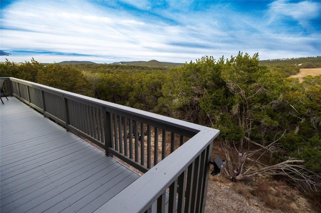 8011 Flintlock CIR, Lago Vista, TX 78645