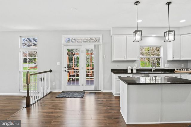 20733 RAINSBORO DR, Ashburn, VA 20147