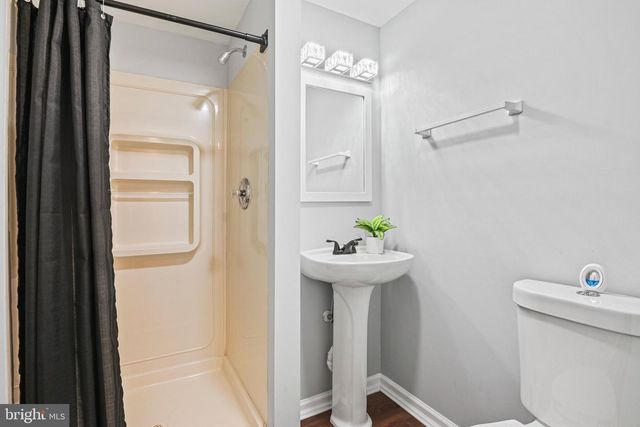 20733 RAINSBORO DR, Ashburn, VA 20147