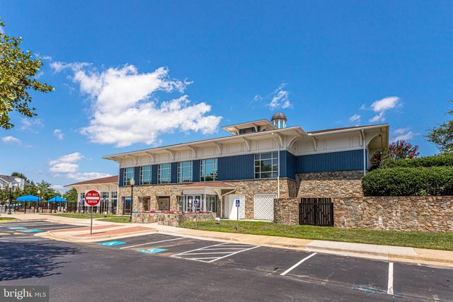 20733 RAINSBORO DR, Ashburn, VA 20147