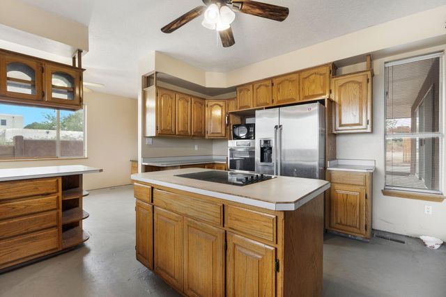 5801 Northview Lane NW, Albuquerque, NM 87120