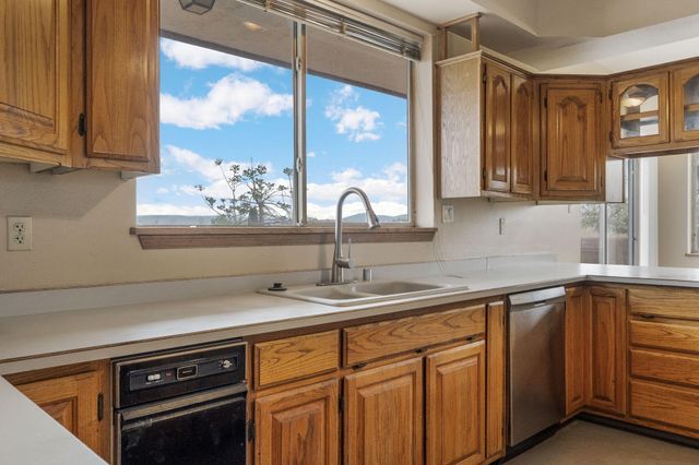 5801 Northview Lane NW, Albuquerque, NM 87120