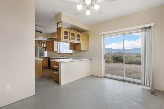 5801 Northview Lane NW, Albuquerque, NM 87120