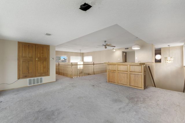 5801 Northview Lane NW, Albuquerque, NM 87120