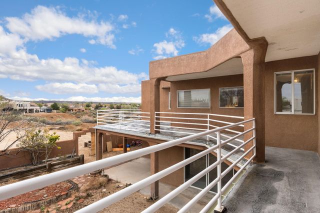 5801 Northview Lane NW, Albuquerque, NM 87120