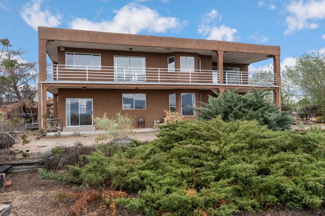 5801 Northview Lane NW, Albuquerque, NM 87120