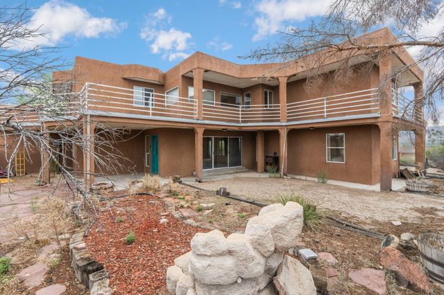 5801 Northview Lane NW, Albuquerque, NM 87120