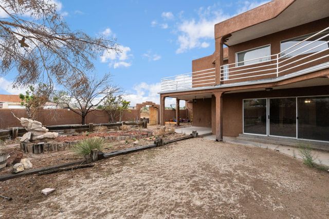 5801 Northview Lane NW, Albuquerque, NM 87120