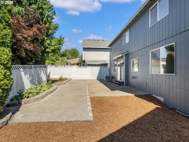 12534 Sw CANVASBACK Way, Beaverton, OR 97007