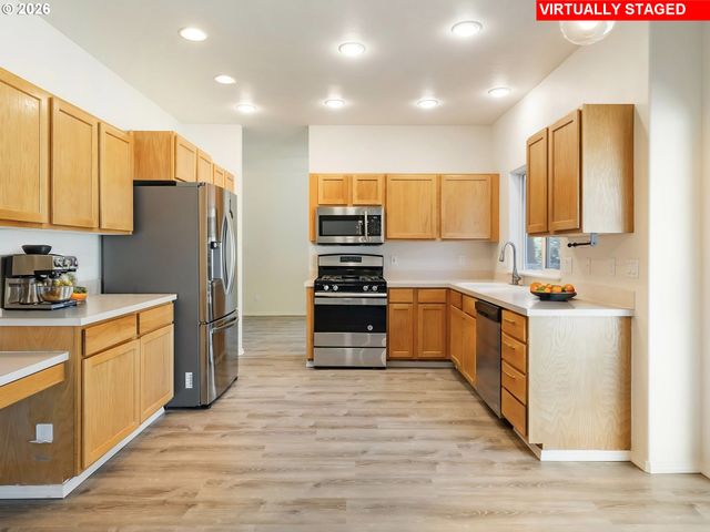 12534 Sw CANVASBACK Way, Beaverton, OR 97007