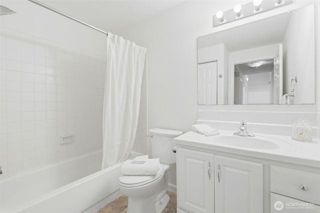 2723 Webber Court, Steilacoom, WA 98388