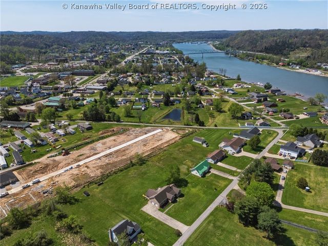 376 Cash Lane, Winfield, WV 25213
