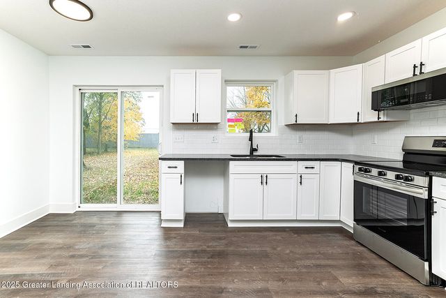 943 Union Street, Dansville, MI 48819