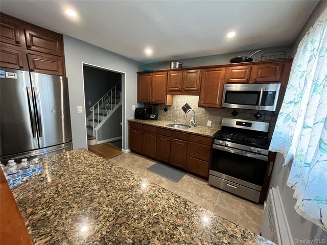 49 Catalpa Street, North Babylon, NY 11703