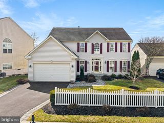 225 BARNHILL RD, Perkasie, PA 18944