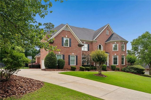 725 Pine Leaf Court, Johns Creek, GA 30022
