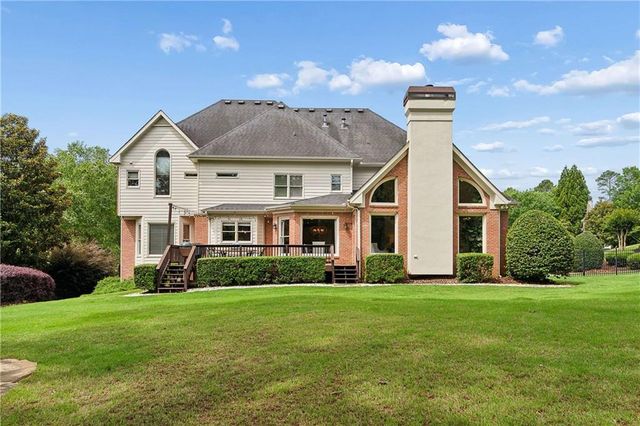 725 Pine Leaf Court, Johns Creek, GA 30022