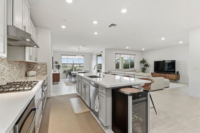 5321 Fandango Loop, Roseville, CA 95747