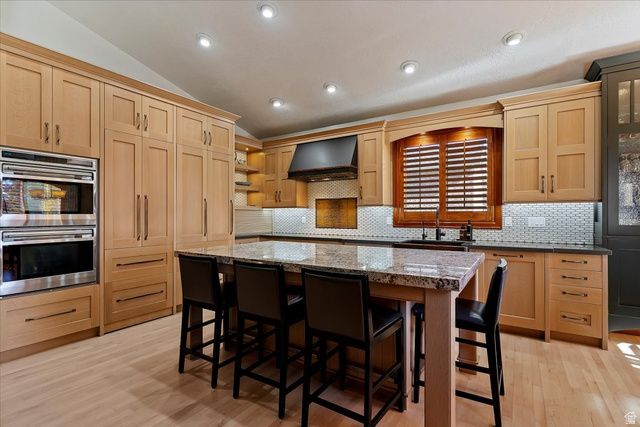 5257 FRONTIER DR, Mountain Green, UT 84050