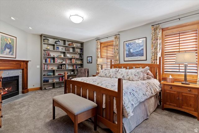 5257 FRONTIER DR, Mountain Green, UT 84050