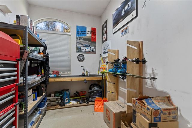 5257 FRONTIER DR, Mountain Green, UT 84050