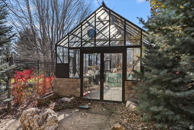 5257 FRONTIER DR, Mountain Green, UT 84050